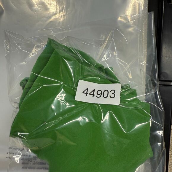 Vivinne X Blouse Women XL Green Sleeveless Wide Strap Silk Round Neck Casual - Picture 6 of 6